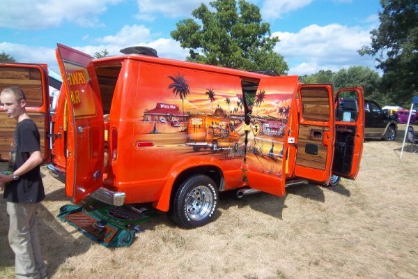van38