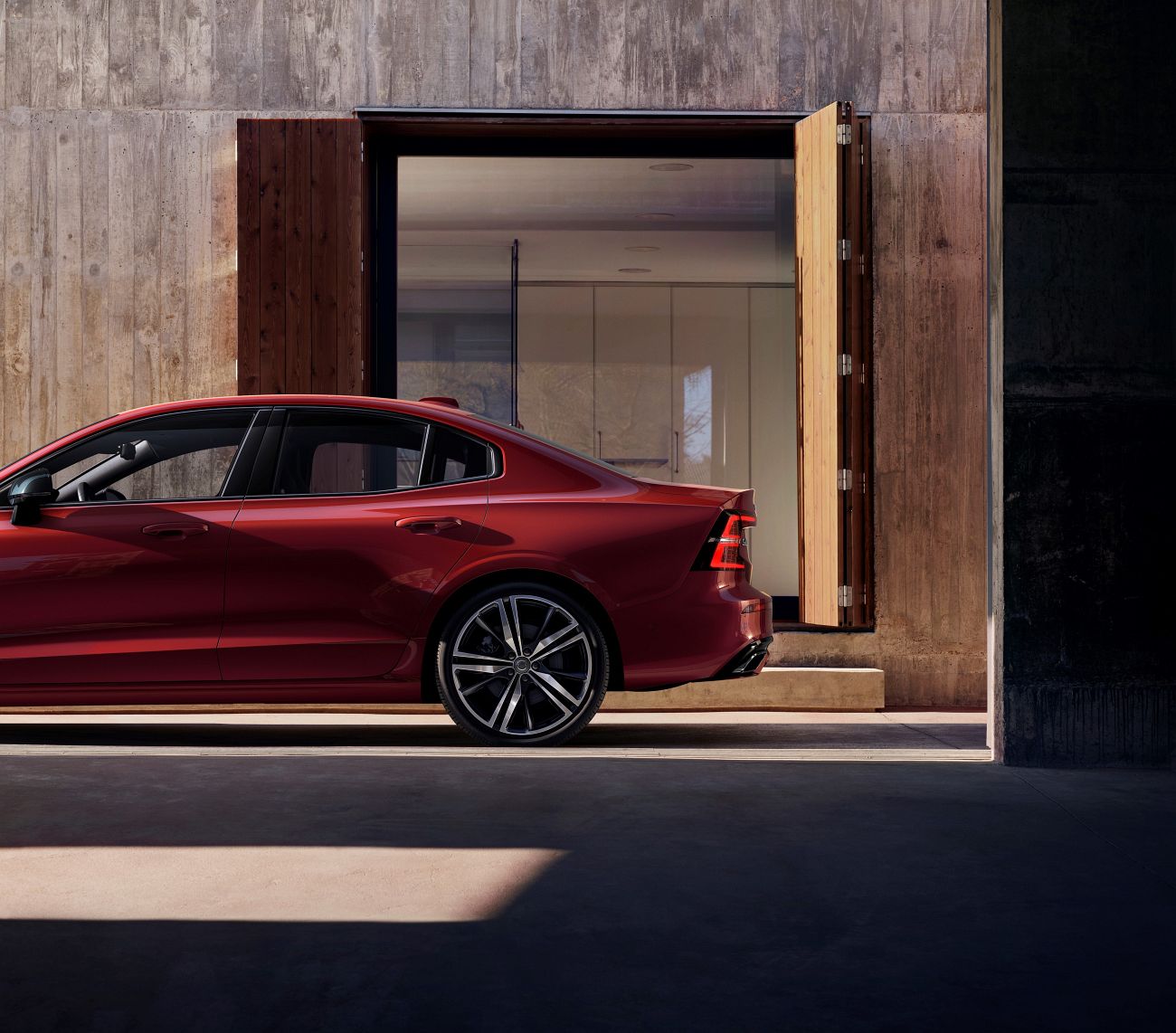 New Volvo S60 R-design