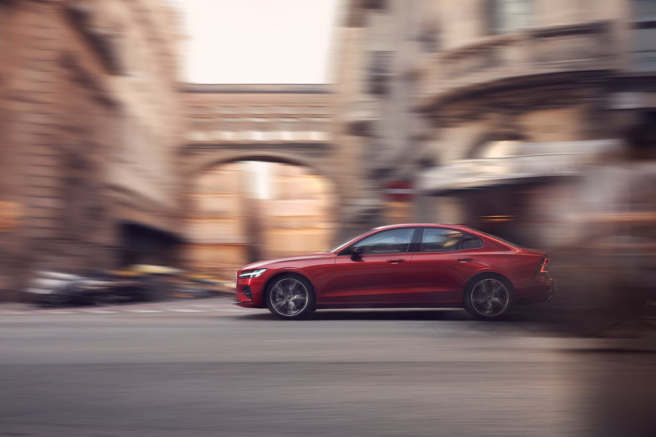 New Volvo S60 R-design