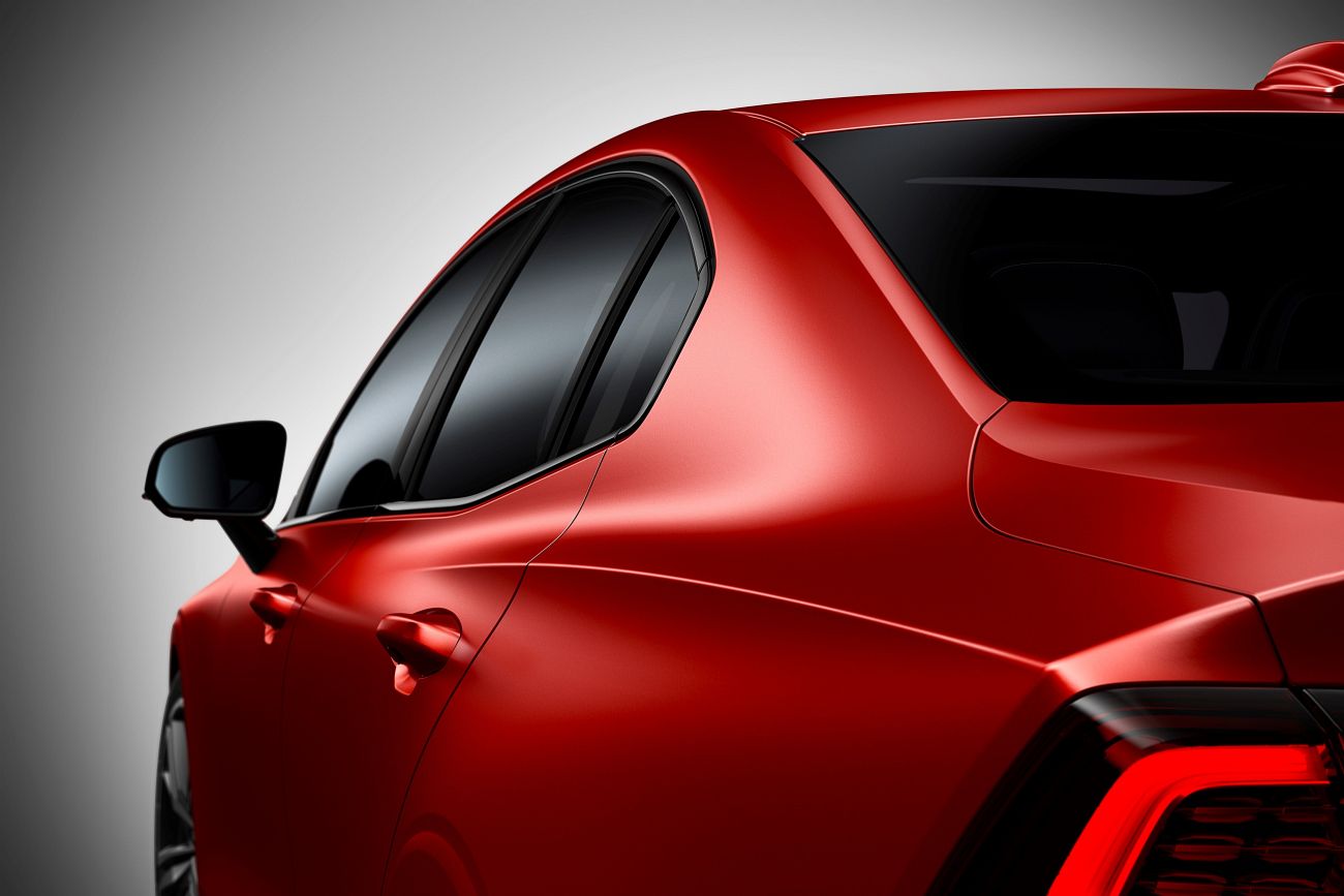 New Volvo S60 R-Design exterior