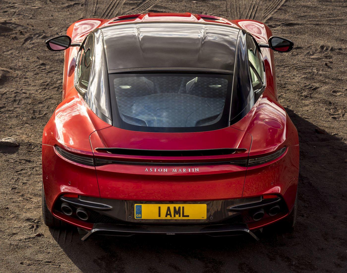 Aston martin DBS Superleggera (22)