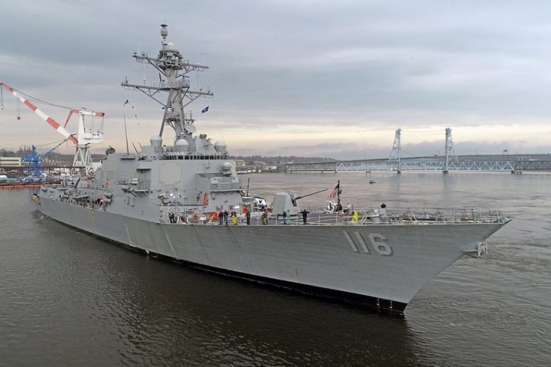 USS_Thomas_Hudner_returns