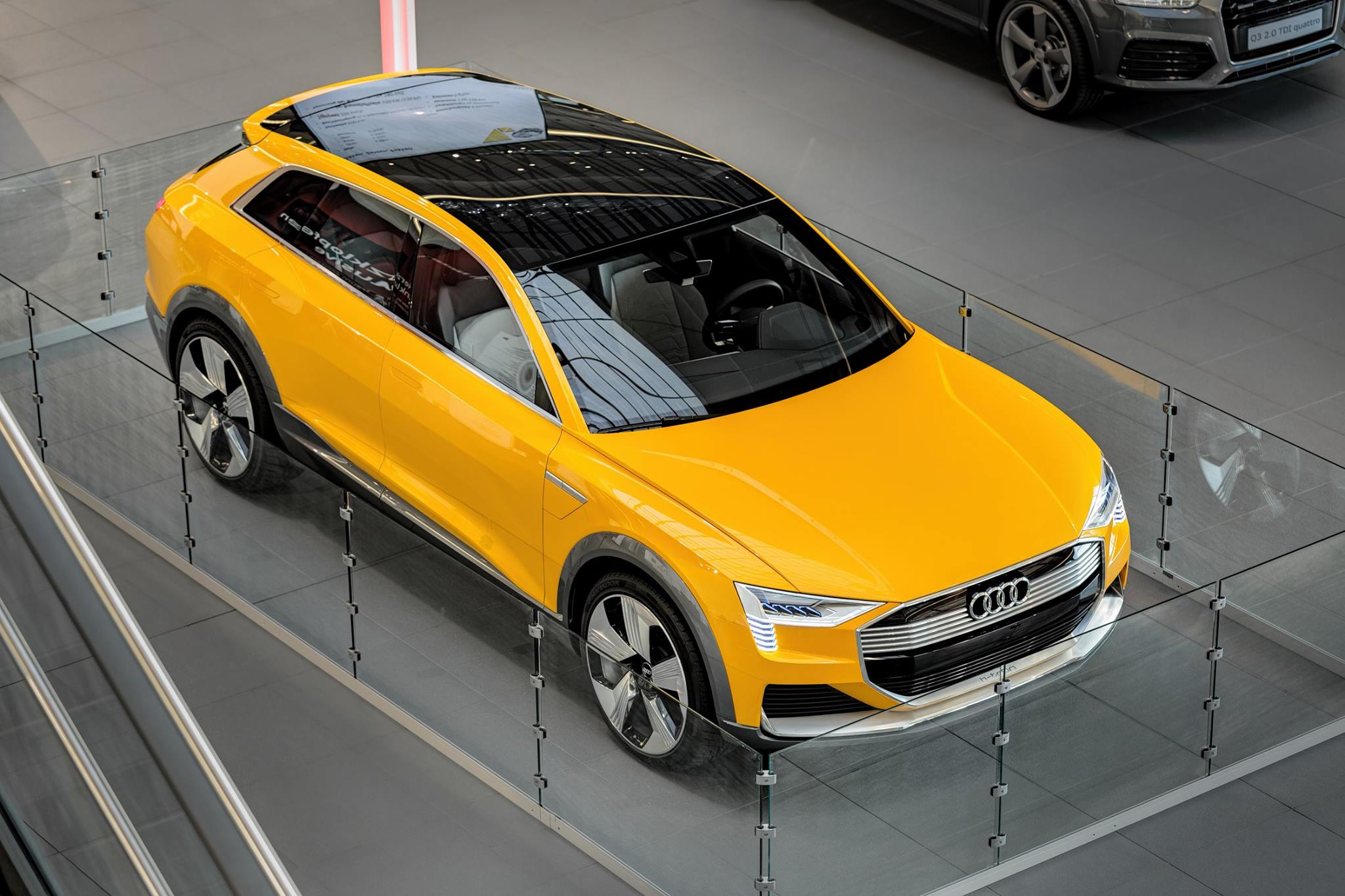audi-h-tron-quattro-fuel-cell-concept-shows-up-at-audi-forum-neckarsulm-108243_1