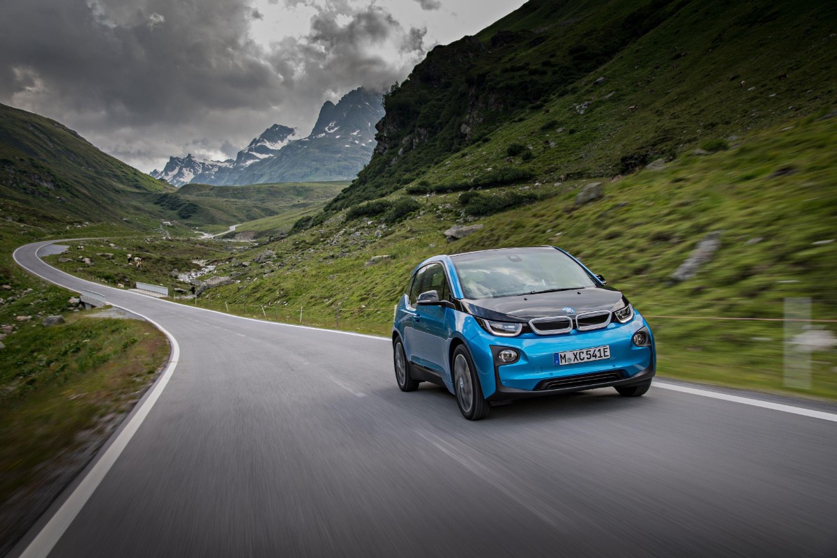 545709_bmw-i3-wallpaper