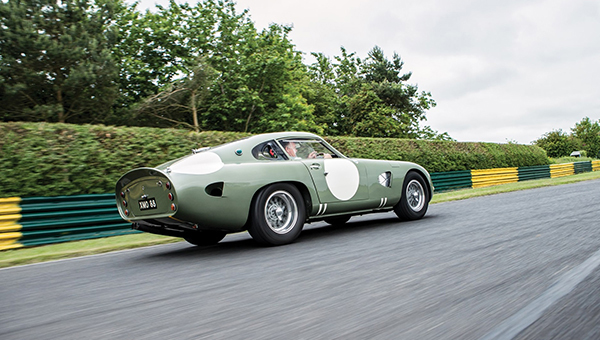 Aston_Martin_DP215_2