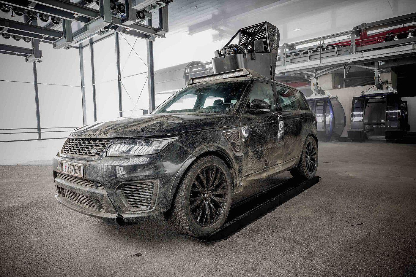 LR_RANGEROVER_007ELEMENTS_120718