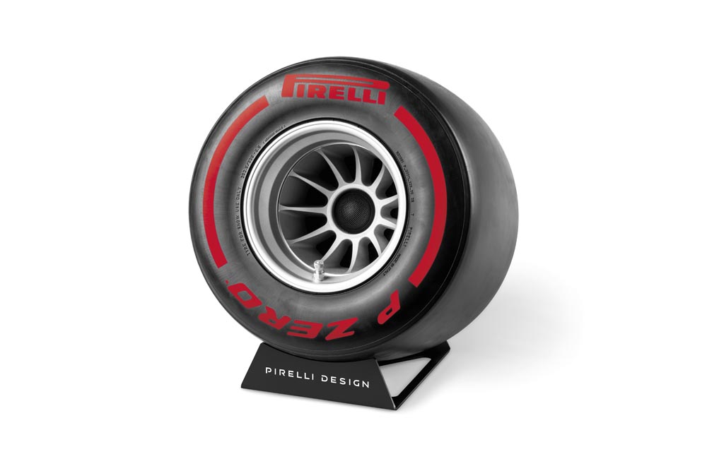 Pirelli WTT Red STILL LIFE