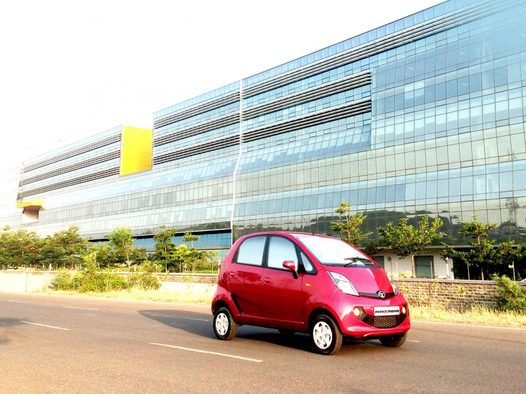 tata-nano-cb006c3-1600×1200