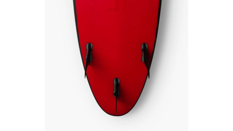 1532941562_Tesla-Surf-1-748×420