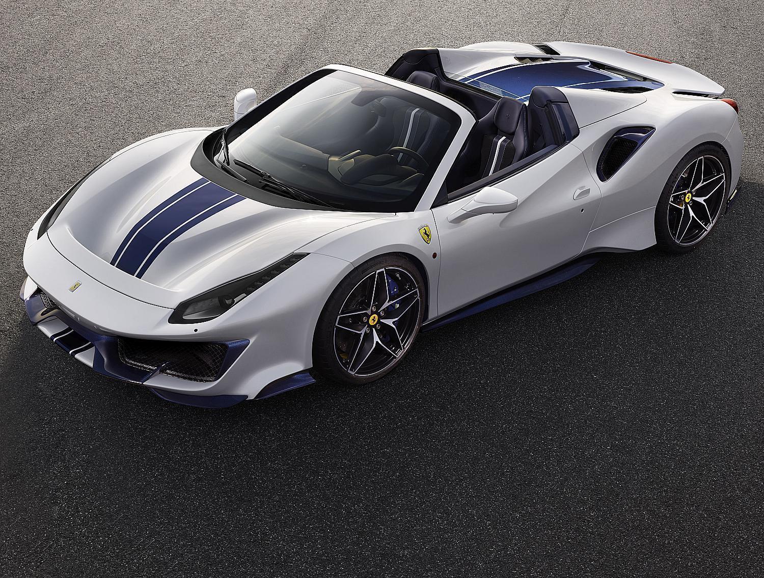 3-4AntAlto_ferrari_pista_spider