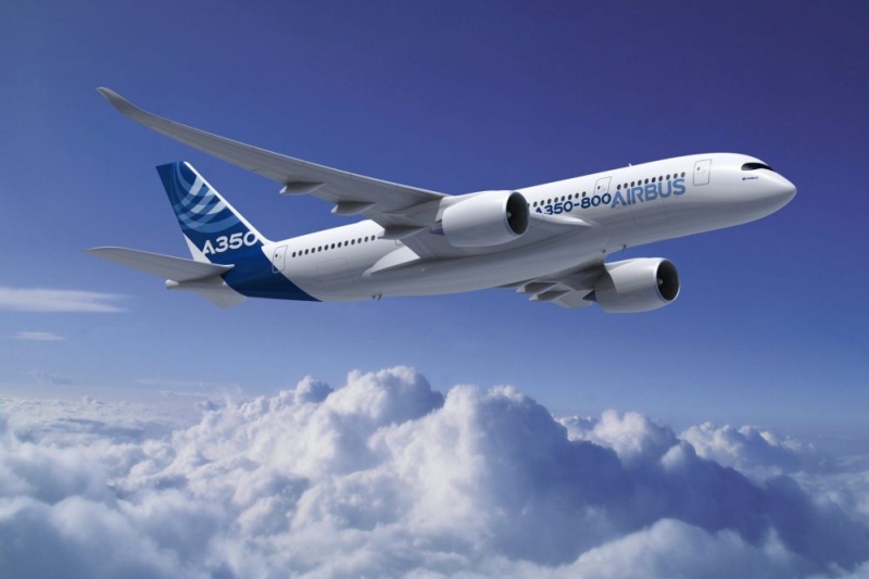 A350-800_RR_AIRBUS_V10_300dpi