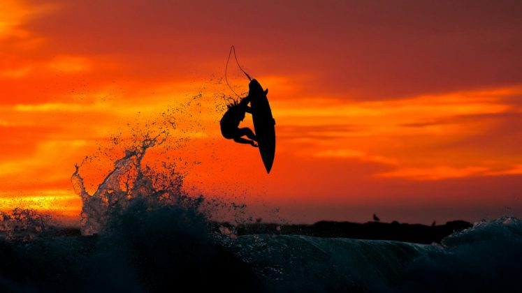 wallpaper_surf_fciencias_00003-747×420