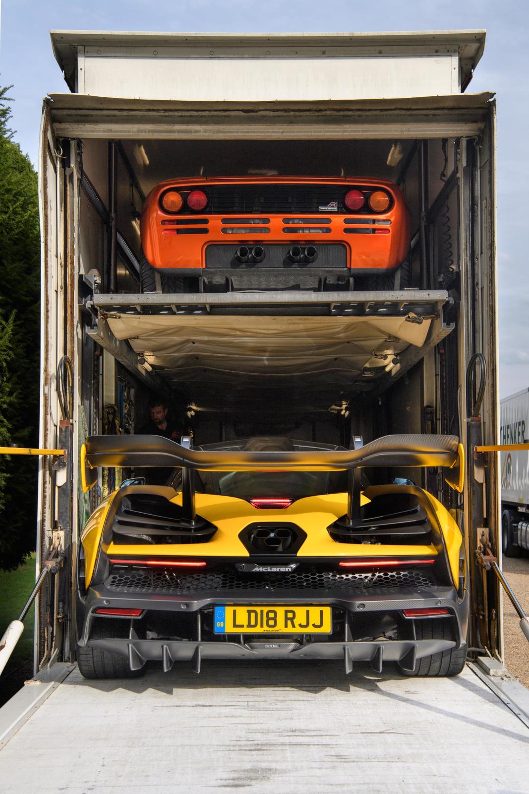 1605949_McLaren Senna (bottom) and McLaren F1