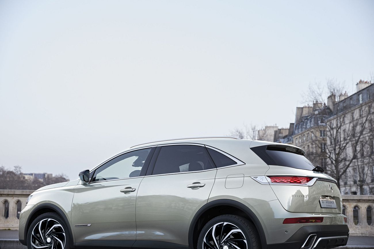 DS 7 CROSSBACK – E-Tense 4×4 001a