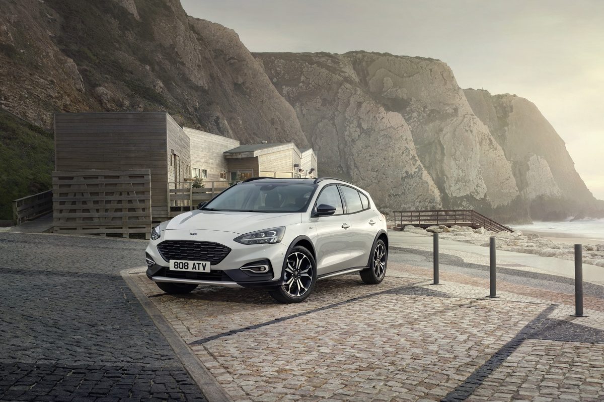 FORD 2018 FOCUS ACTIVE