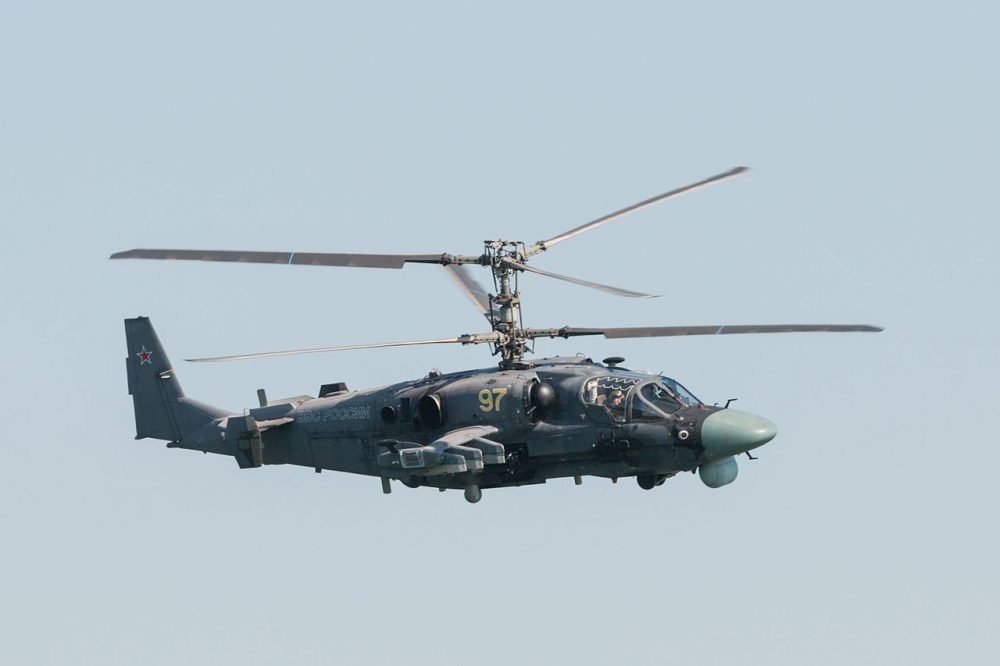 Ka-52_at_an_air_show_in_Voronezh_2014