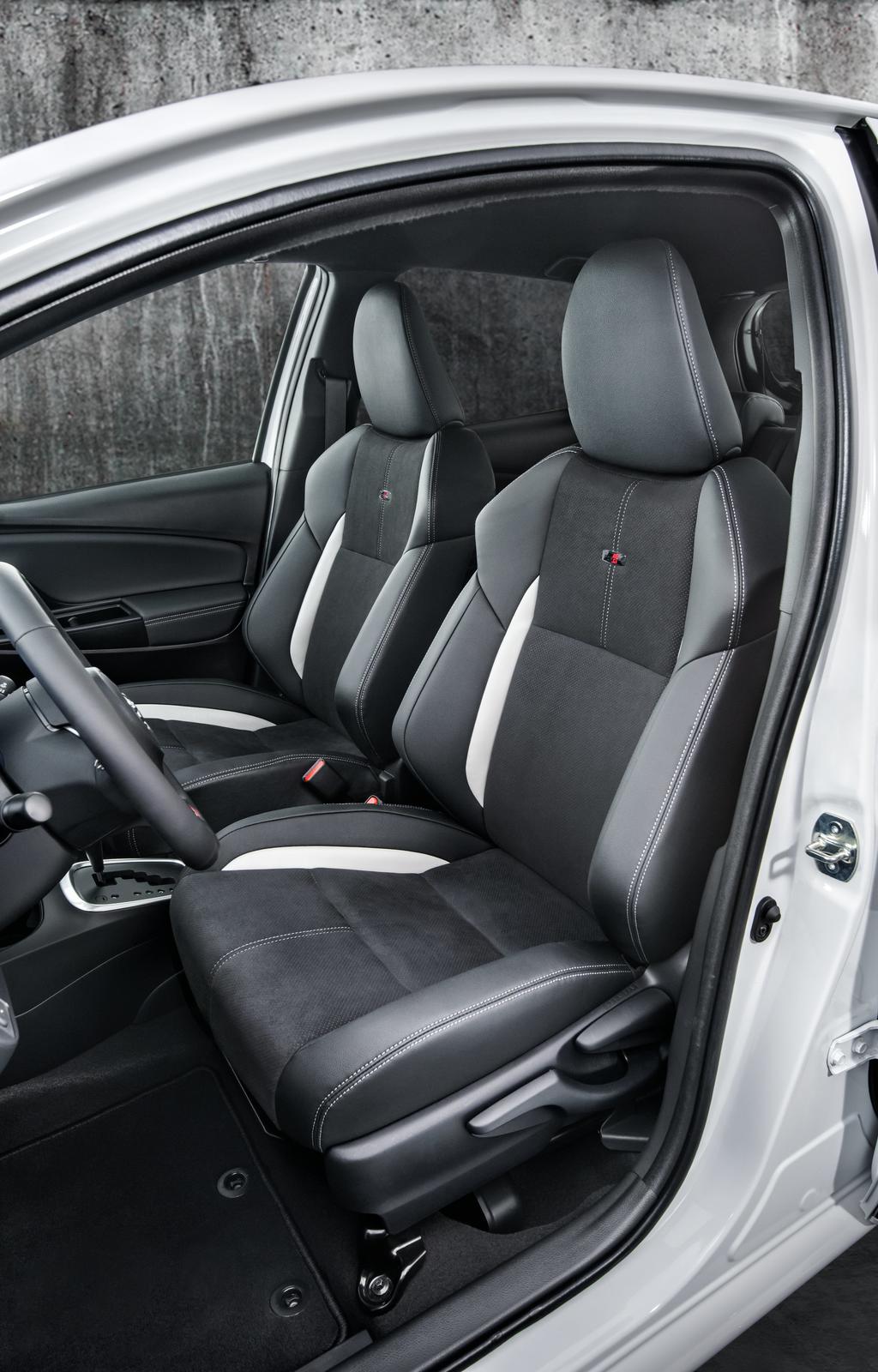b3e73731-toyota_yaris_grs_04