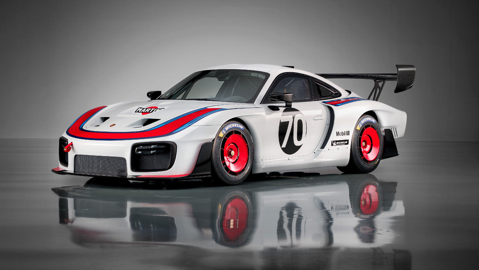 high_porsche_935_2018_porsche_ag (1)