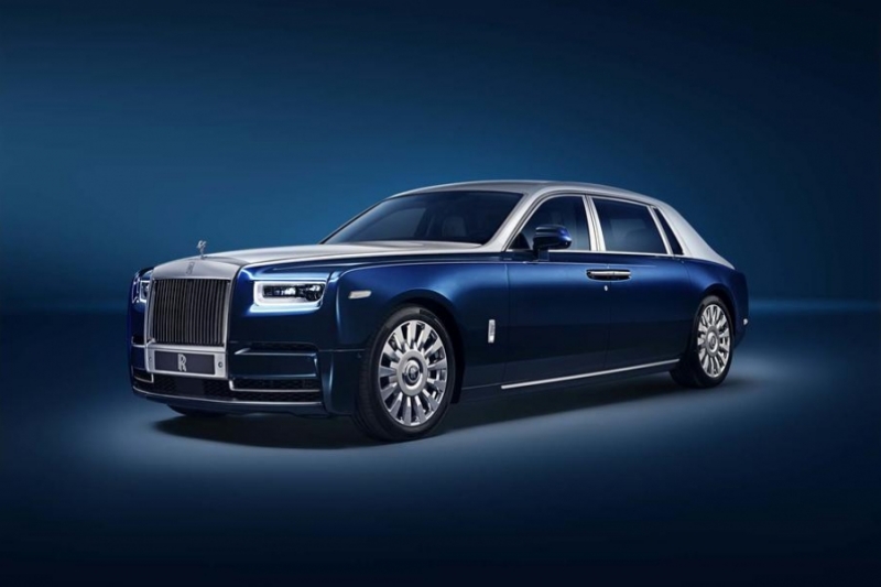 p90320402_highres_rolls-royce-motor-ca-960×600