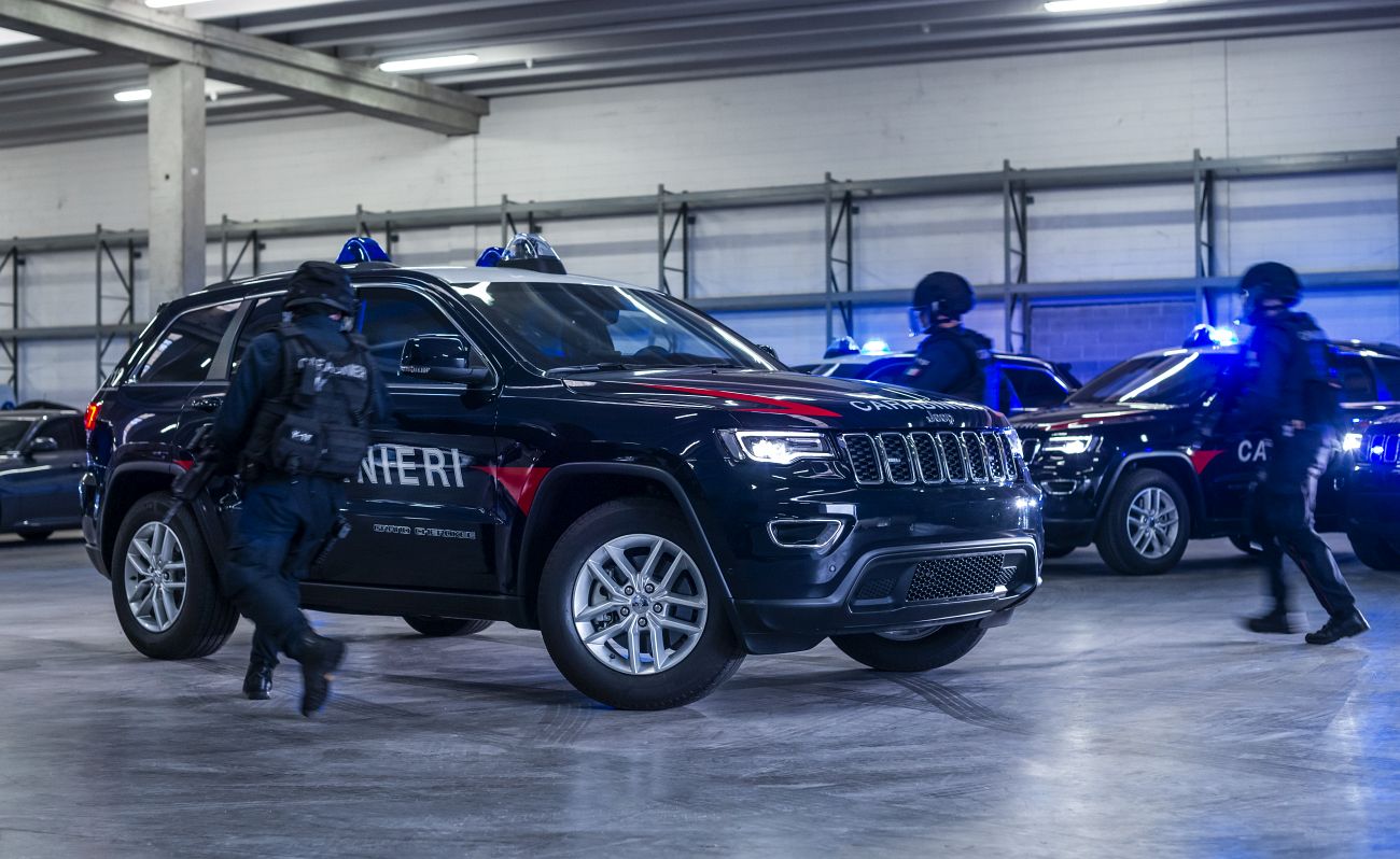 181031_Jeep_Grand_Cherokee_Carabinieri_01