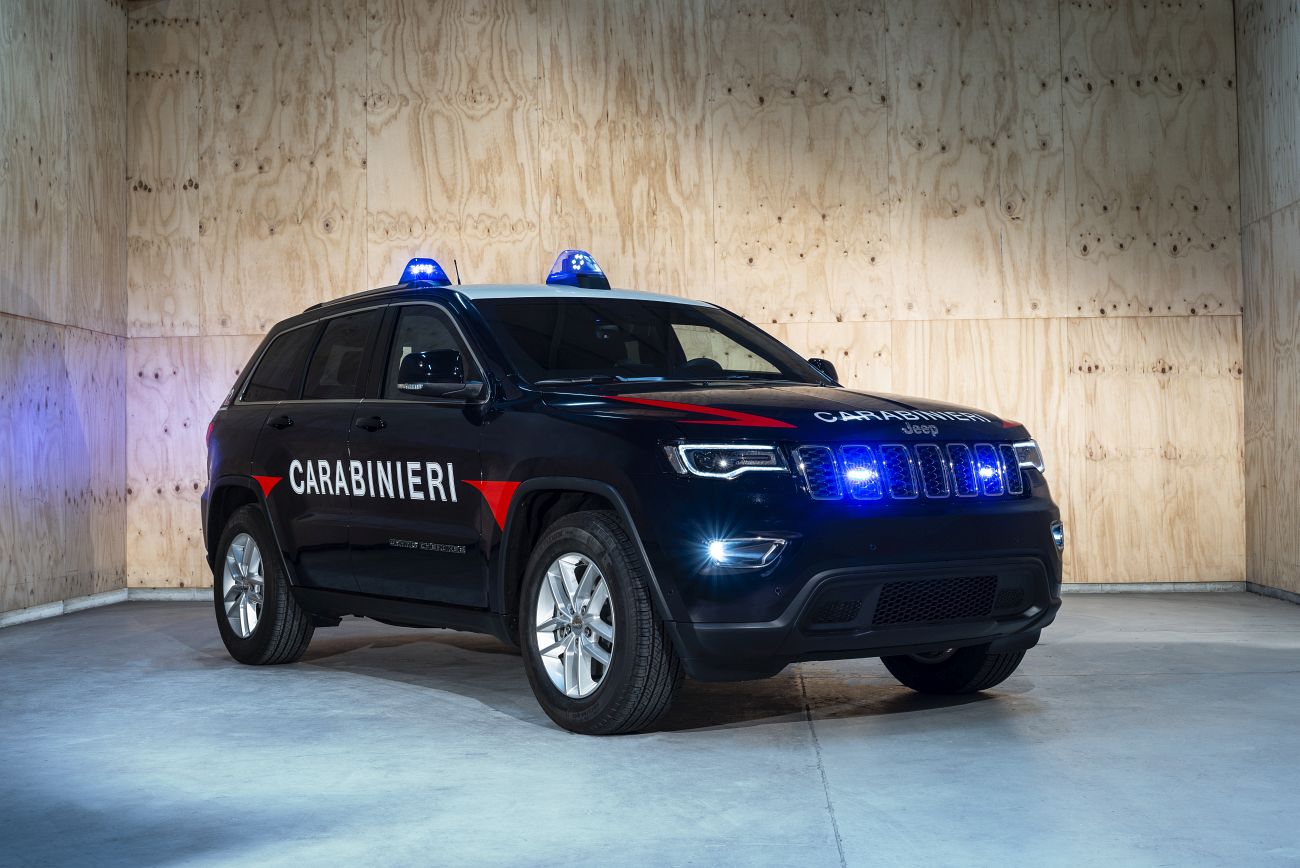 181031_Jeep_Grand_Cherokee_Carabinieri_03