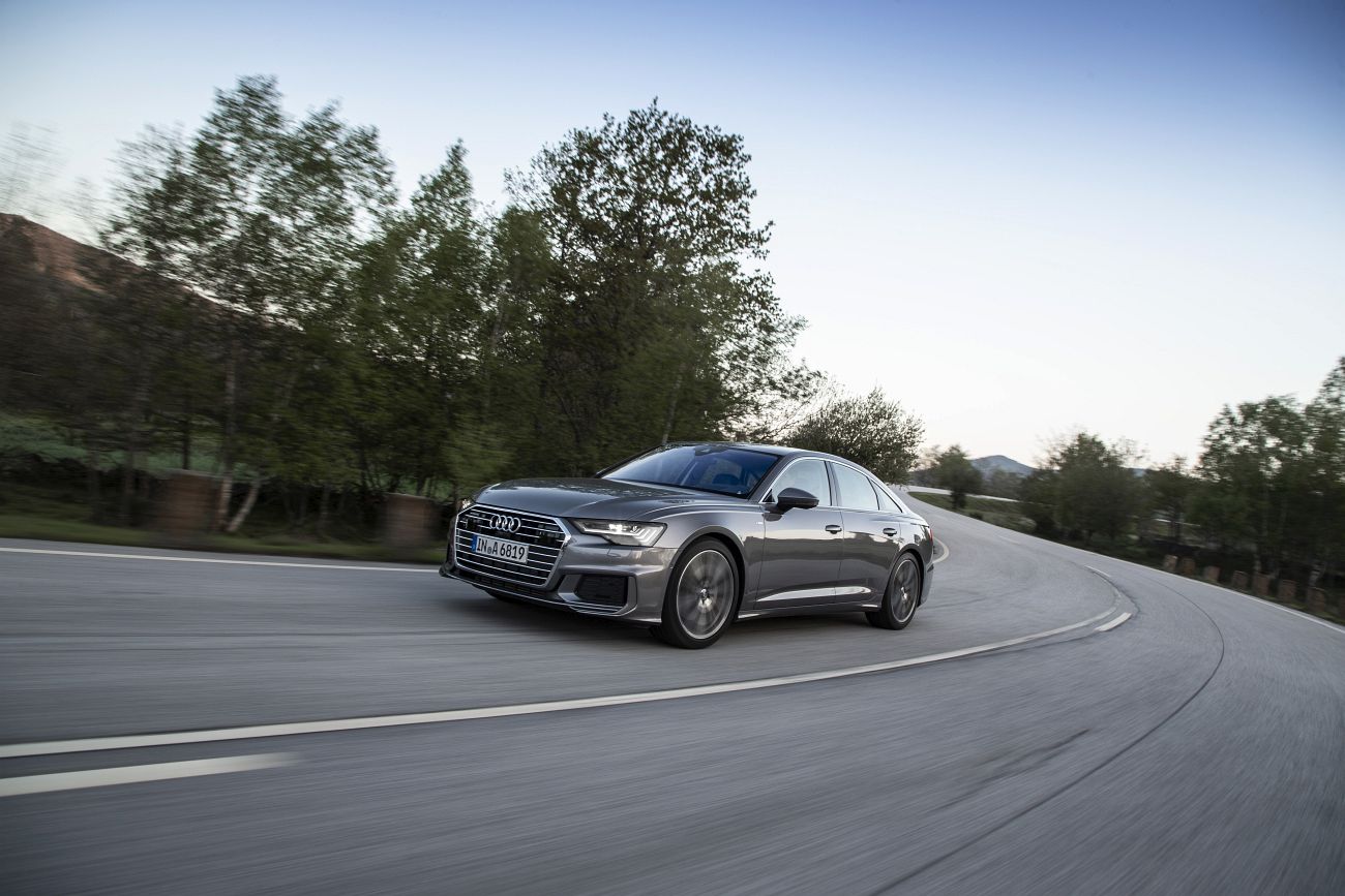 Audi A6 Sedan