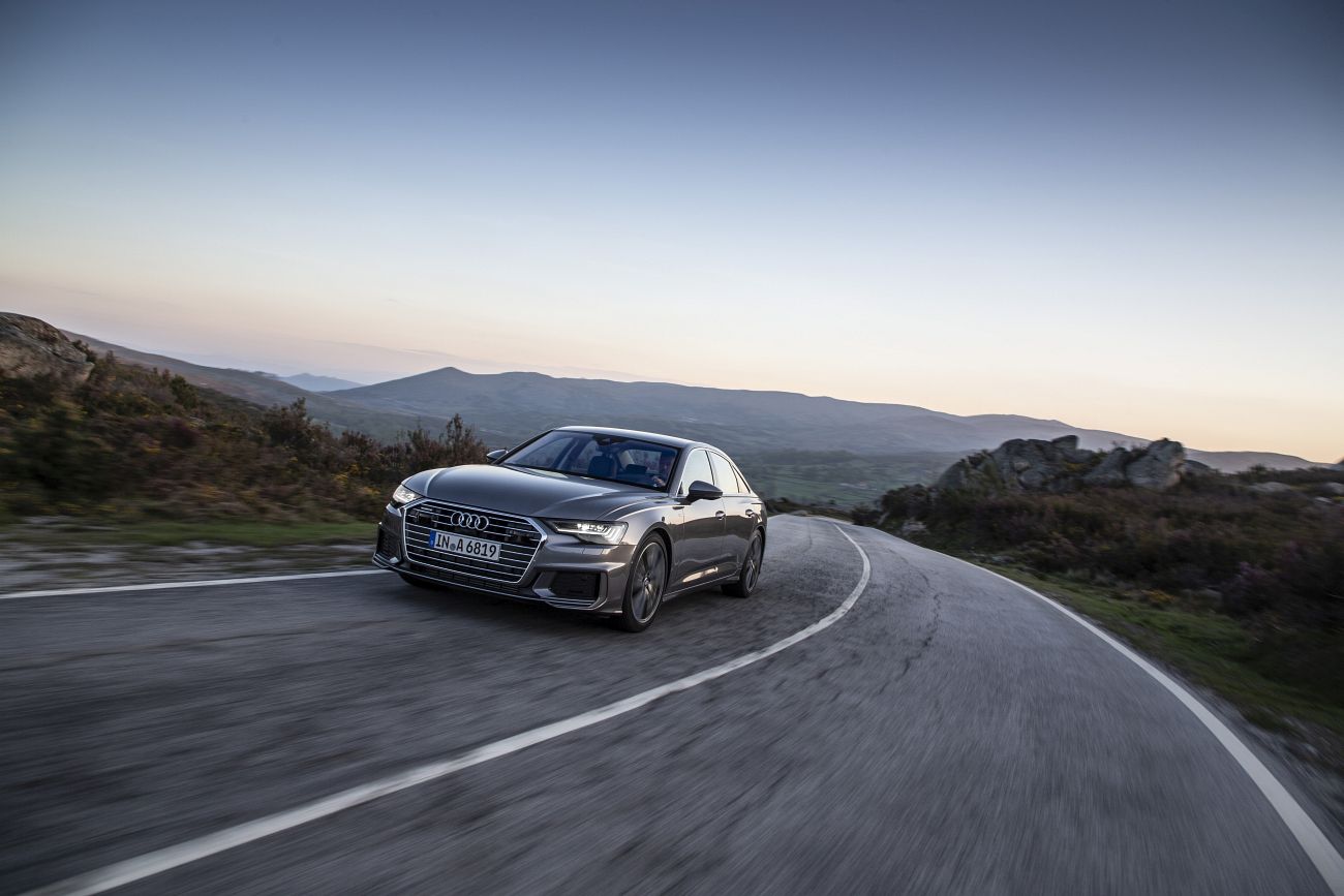 Audi A6 Sedan