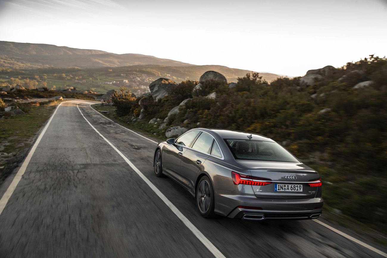 Audi A6 Sedan