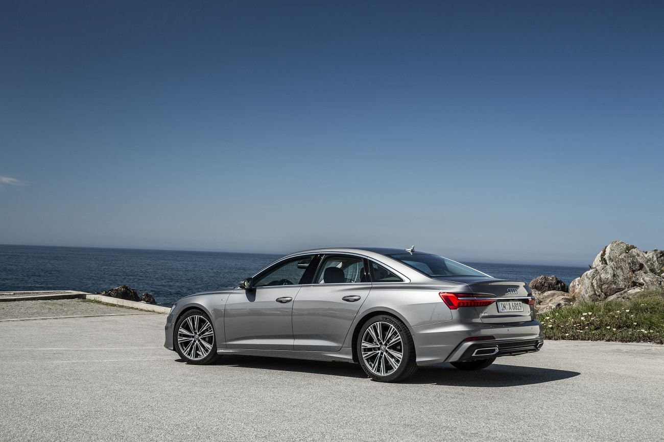 Audi A6 Sedan