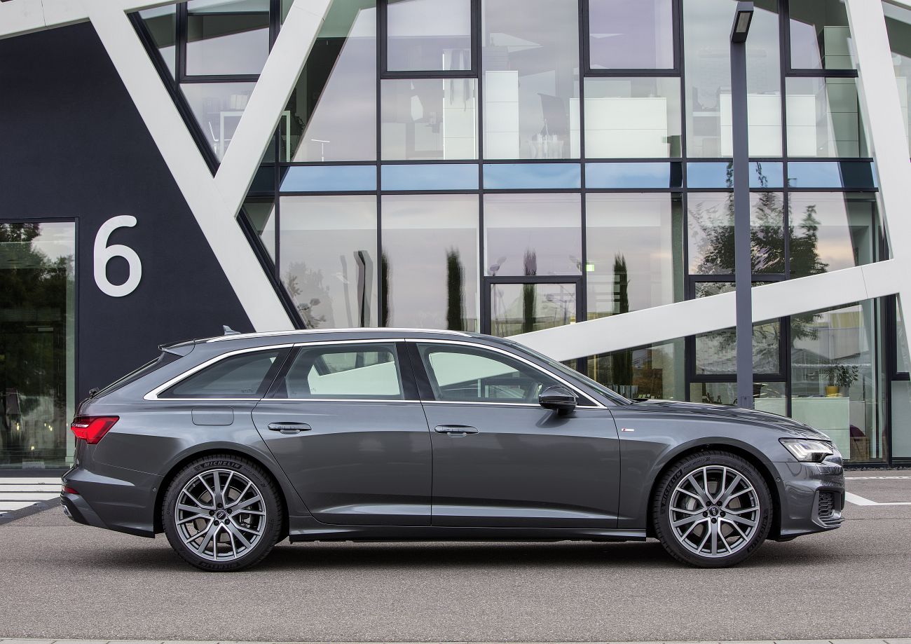 Audi A6_Avant_Daytona Grey_003
