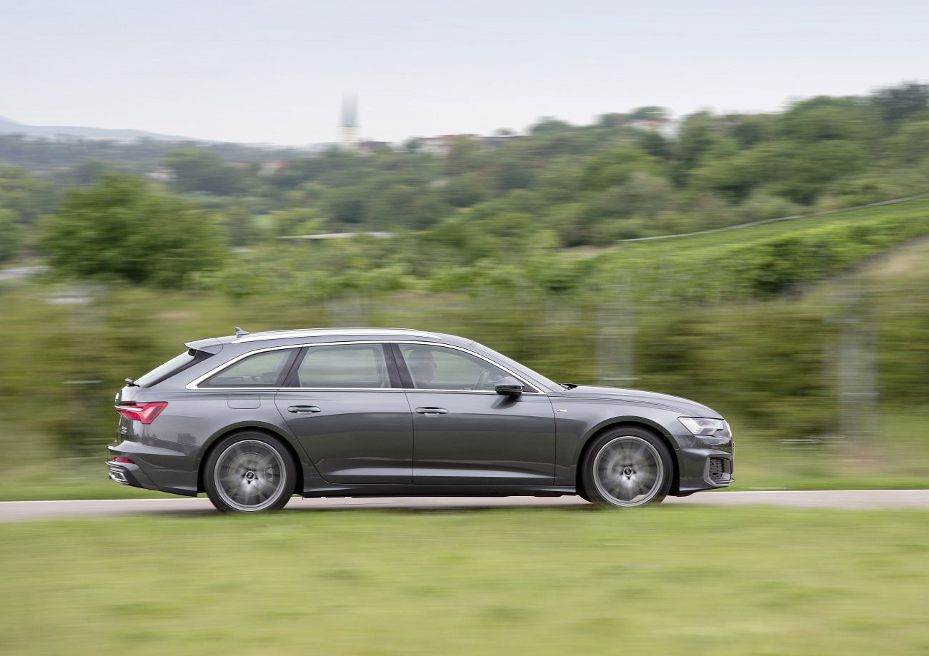 Audi A6_Avant_Daytona Grey_018