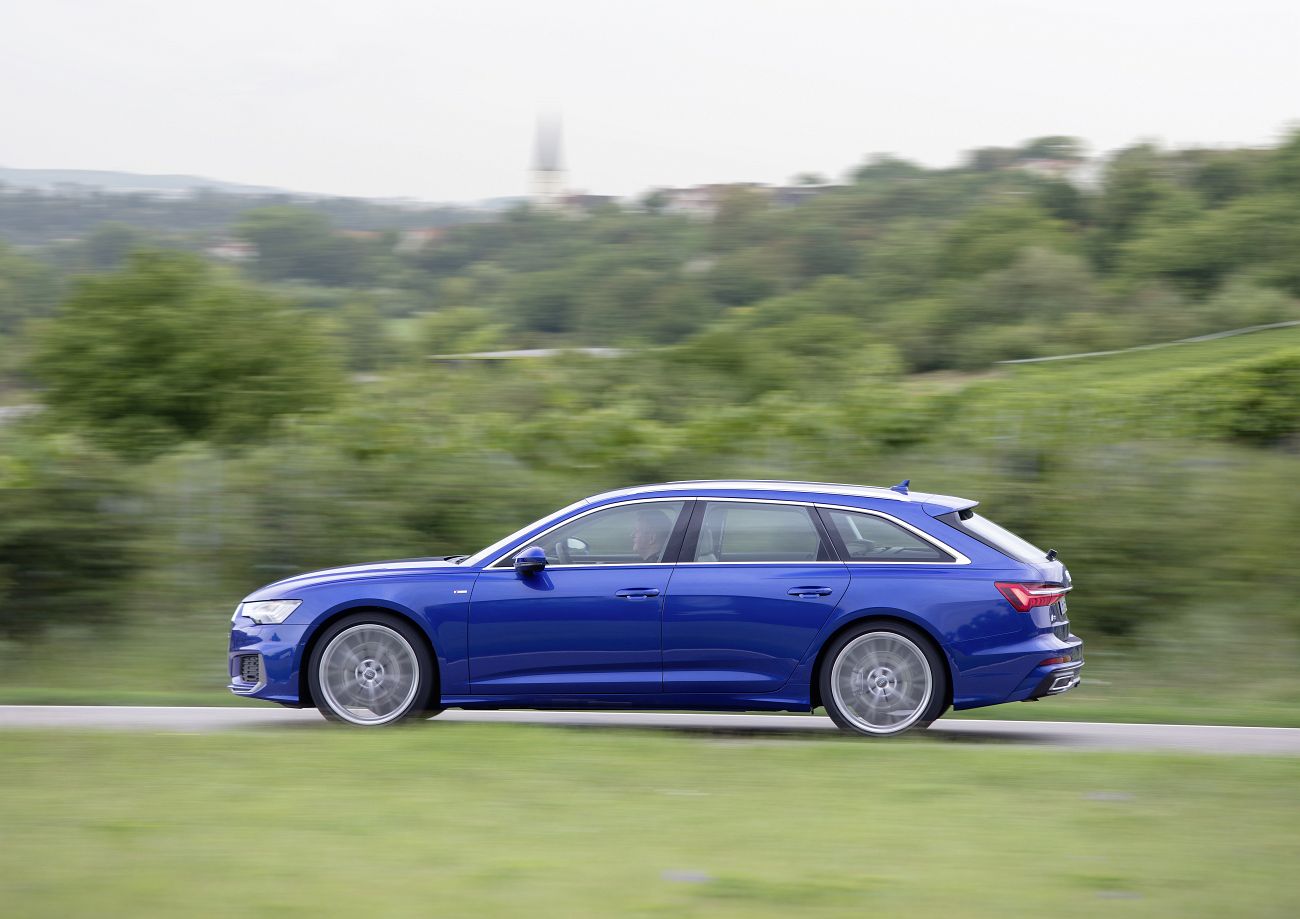 Audi A6_Avant_Sepang Blue_021