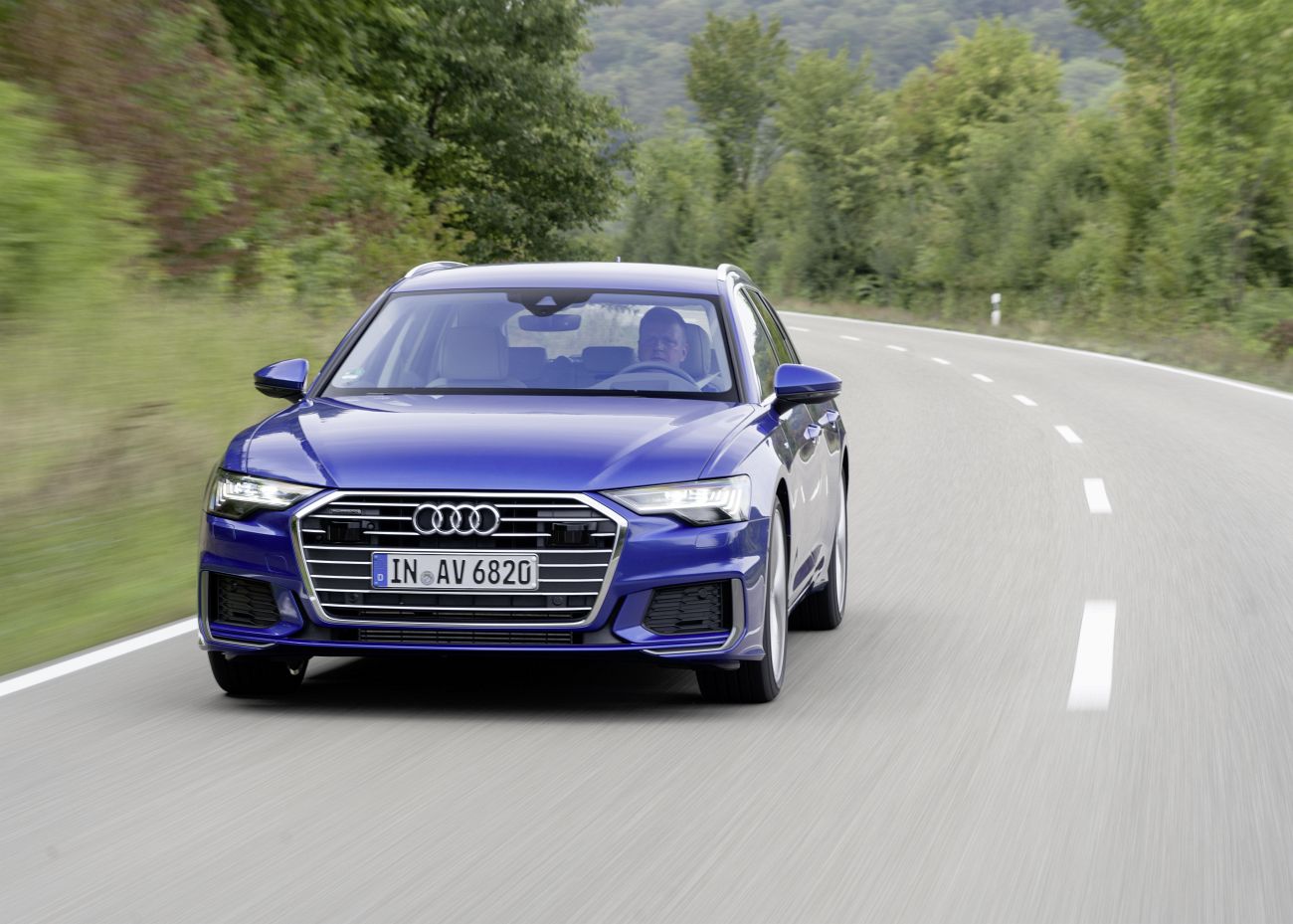 Audi A6_Avant_Sepang Blue_022