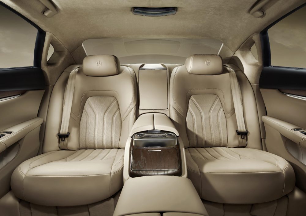 Maserati Quattroporte (18)