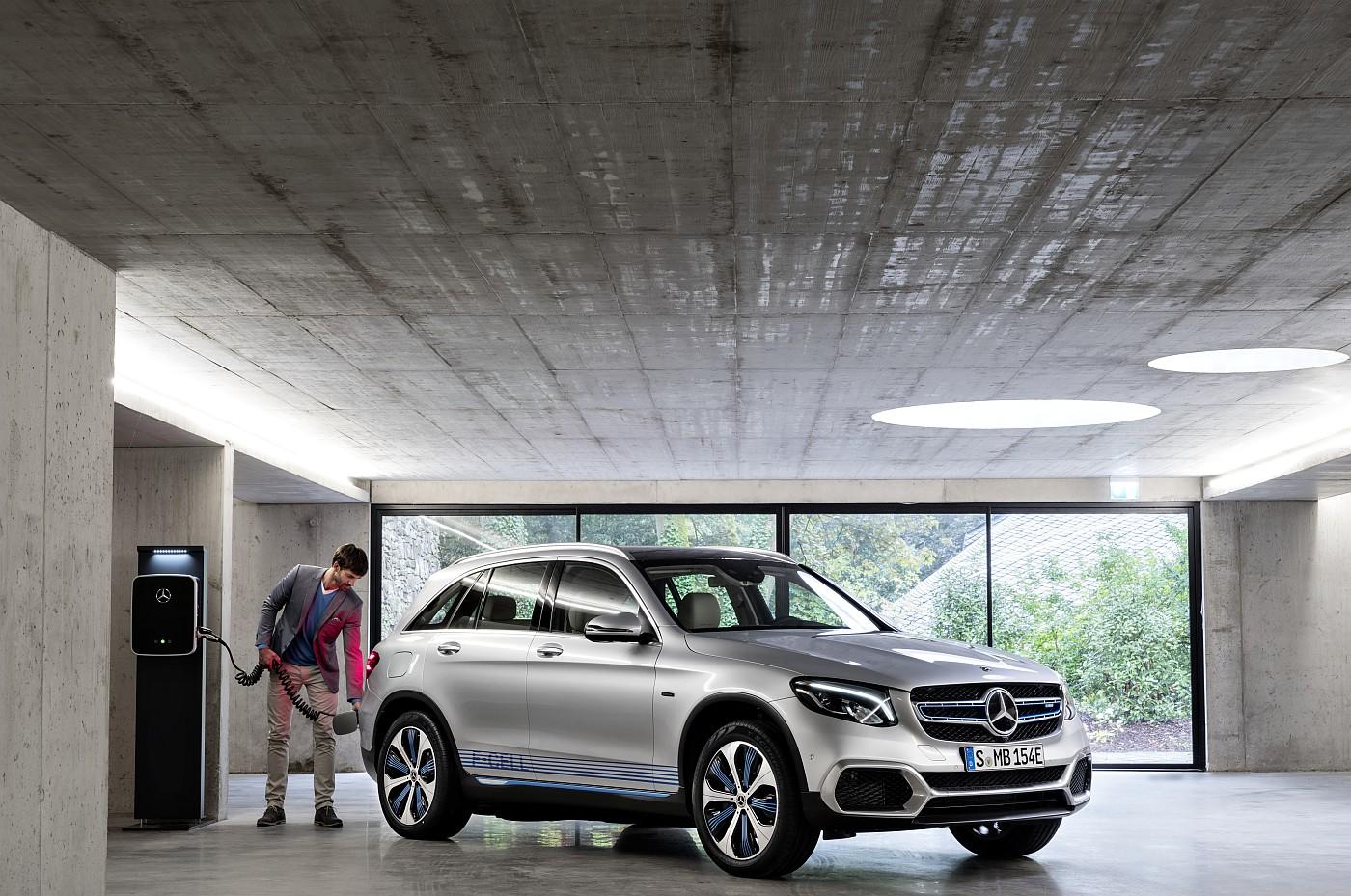 Mercedes-Benz GLC F-CELL (X253) 2017

Mercedes-Benz GLC F-CELL (X253) 2017