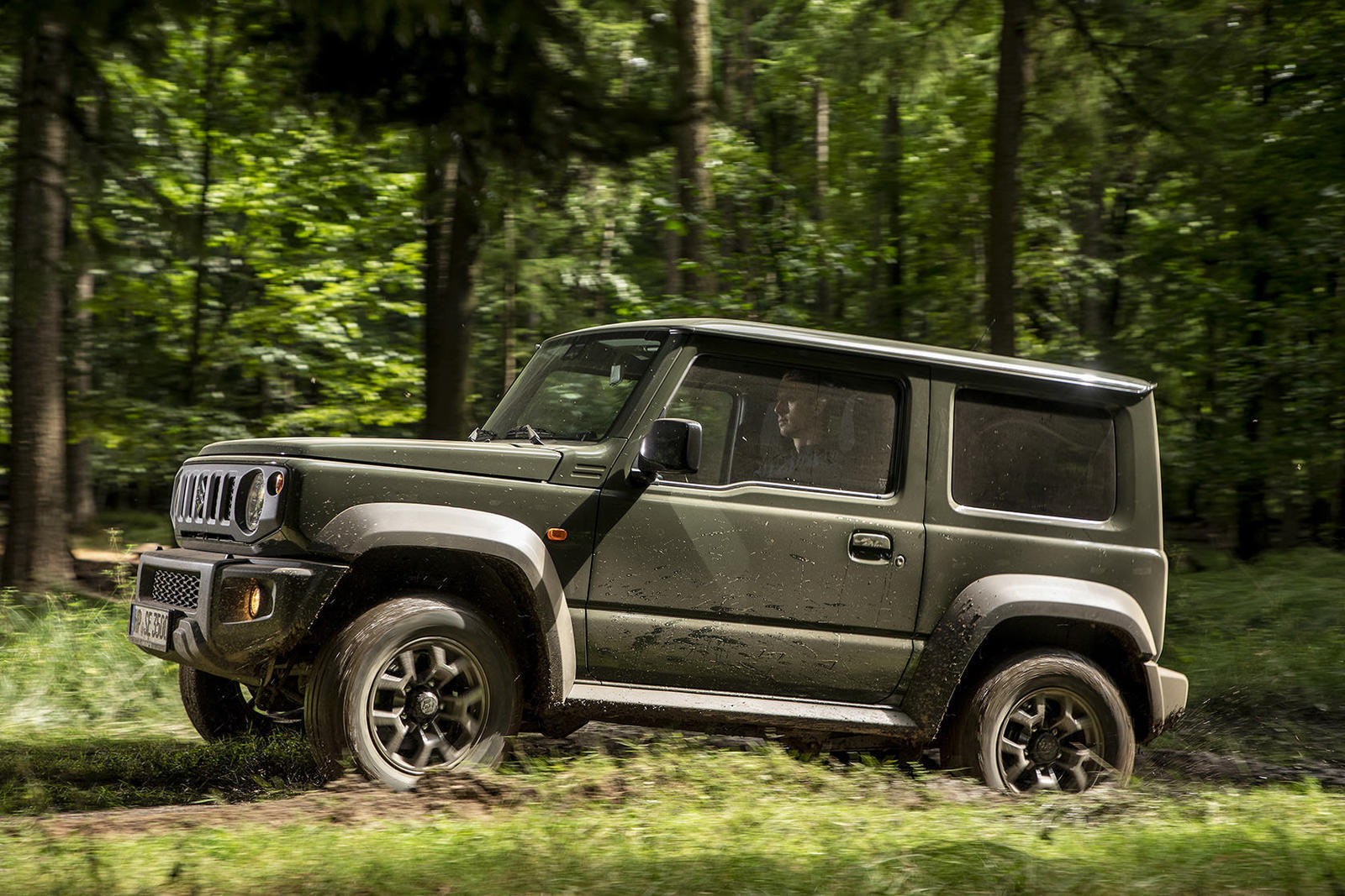 Suzuki-All-New-Jimny-07