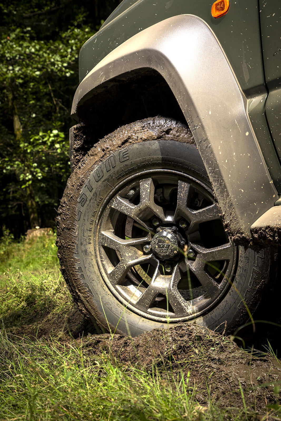 Suzuki-All-New-Jimny-08