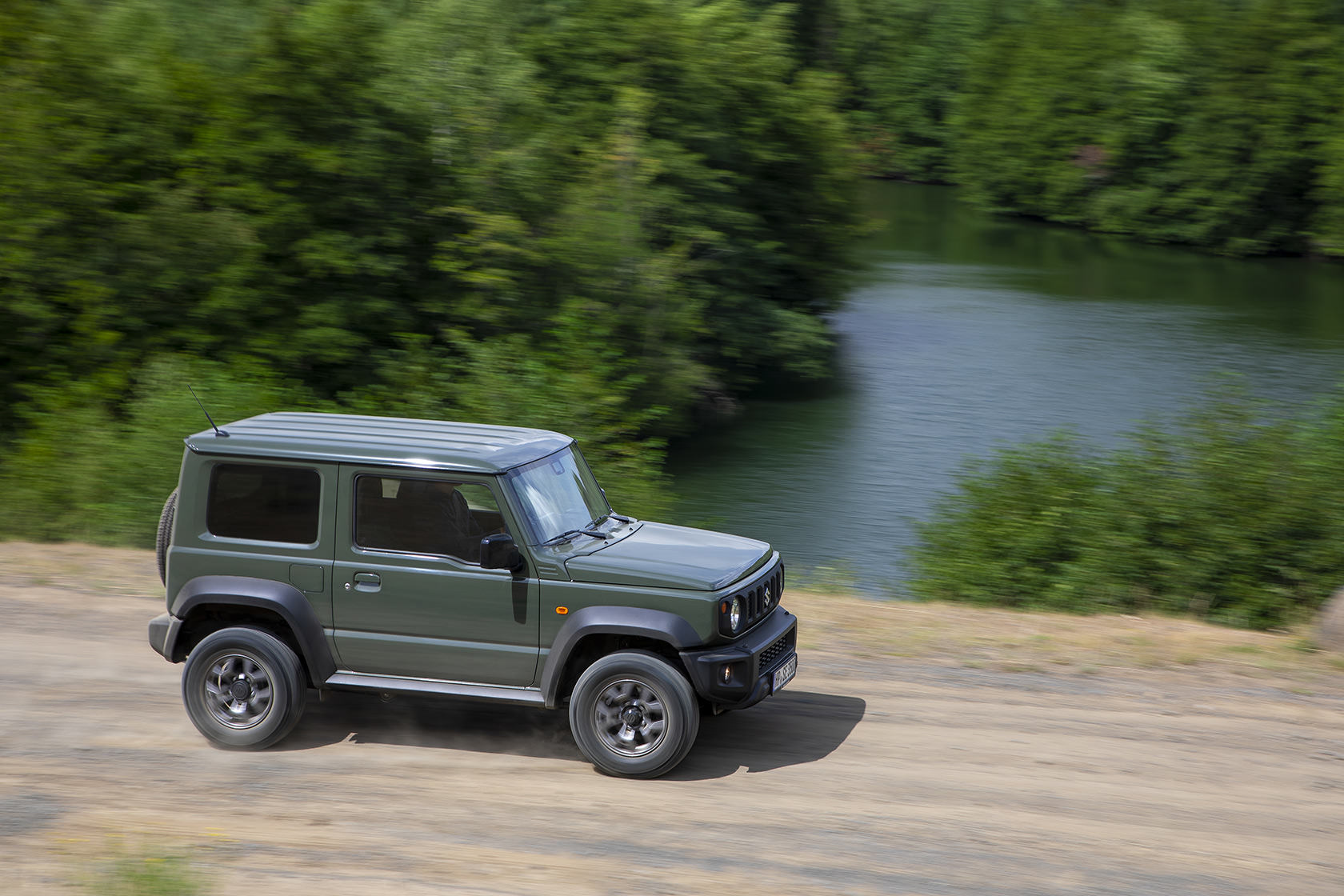 Suzuki-All-New-Jimny-28