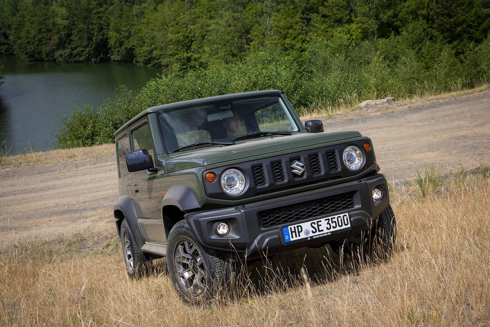 Suzuki-All-New-Jimny-29