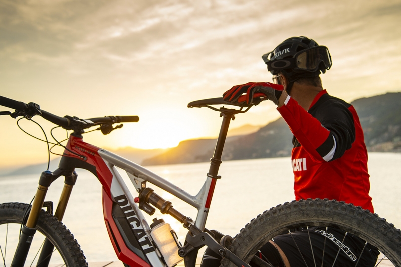 Thok-Bicicletta-MY19-01-Editorial-Img-1330×768
