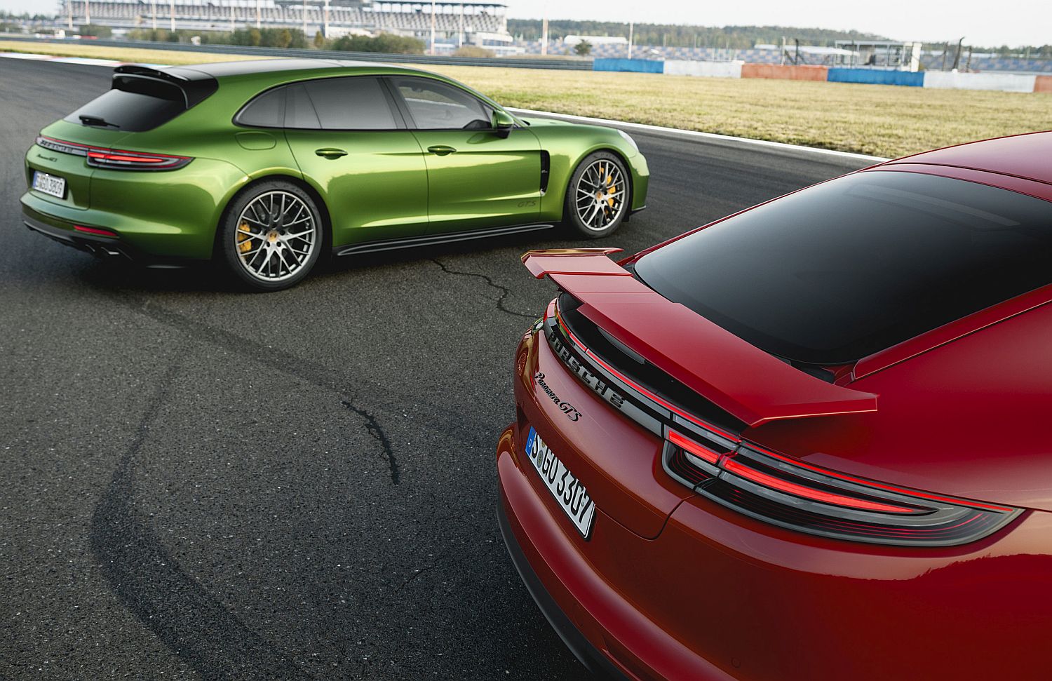 porsche panamera GTS 2018 (7)