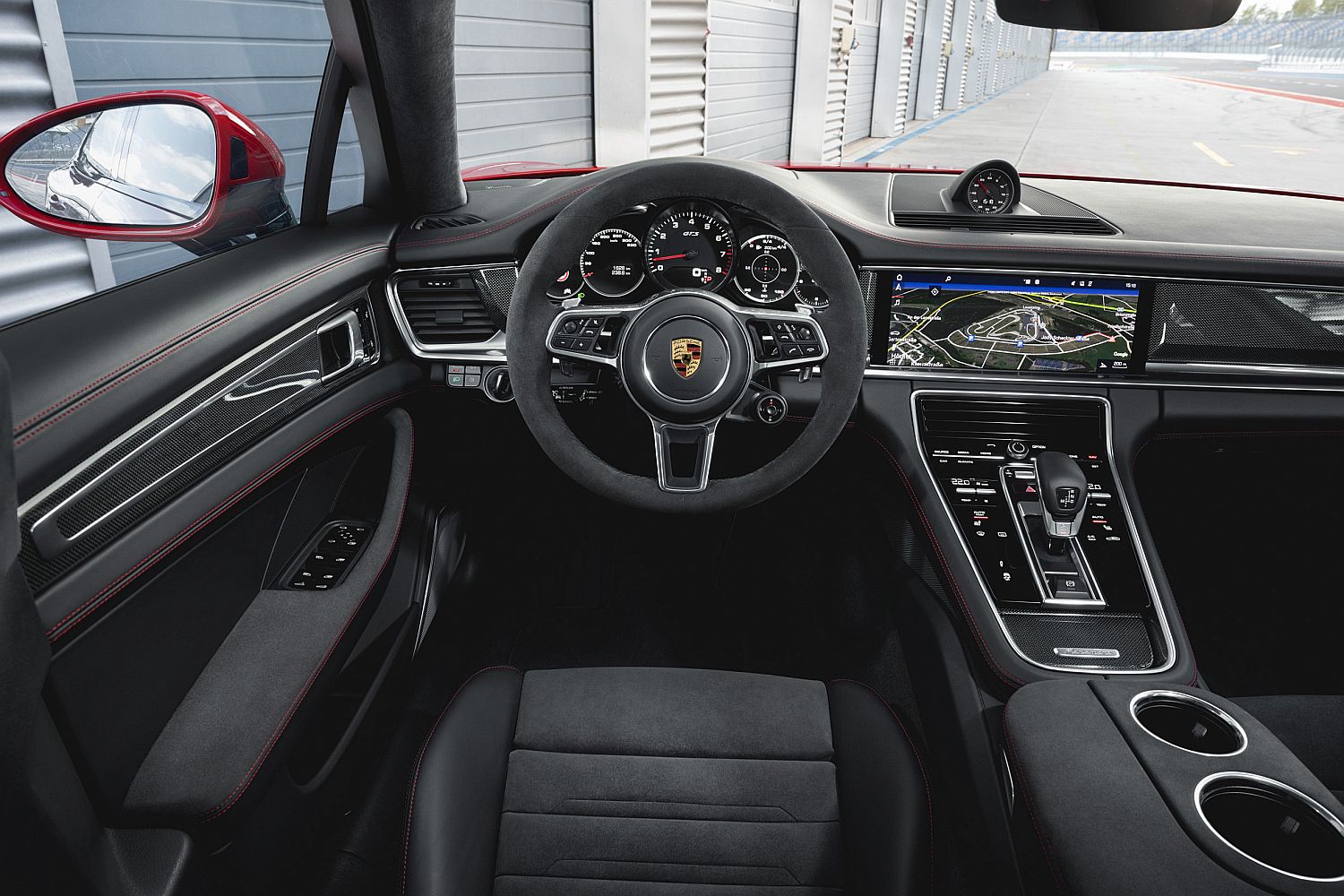 porsche panamera GTS 2018 (8)