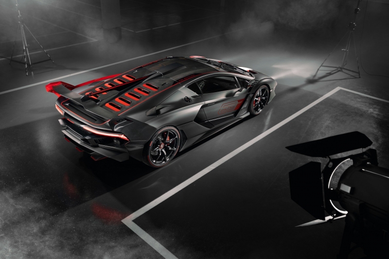015b265e-lamborghini-sc18-6 (1)
