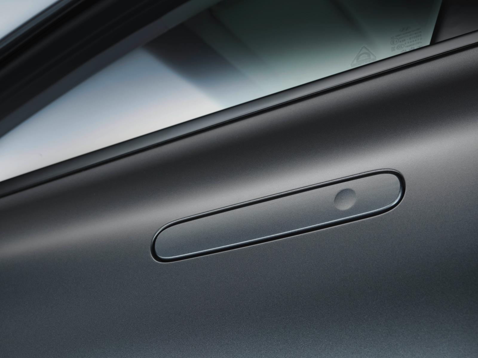 Hyundai_Door Handle_closed