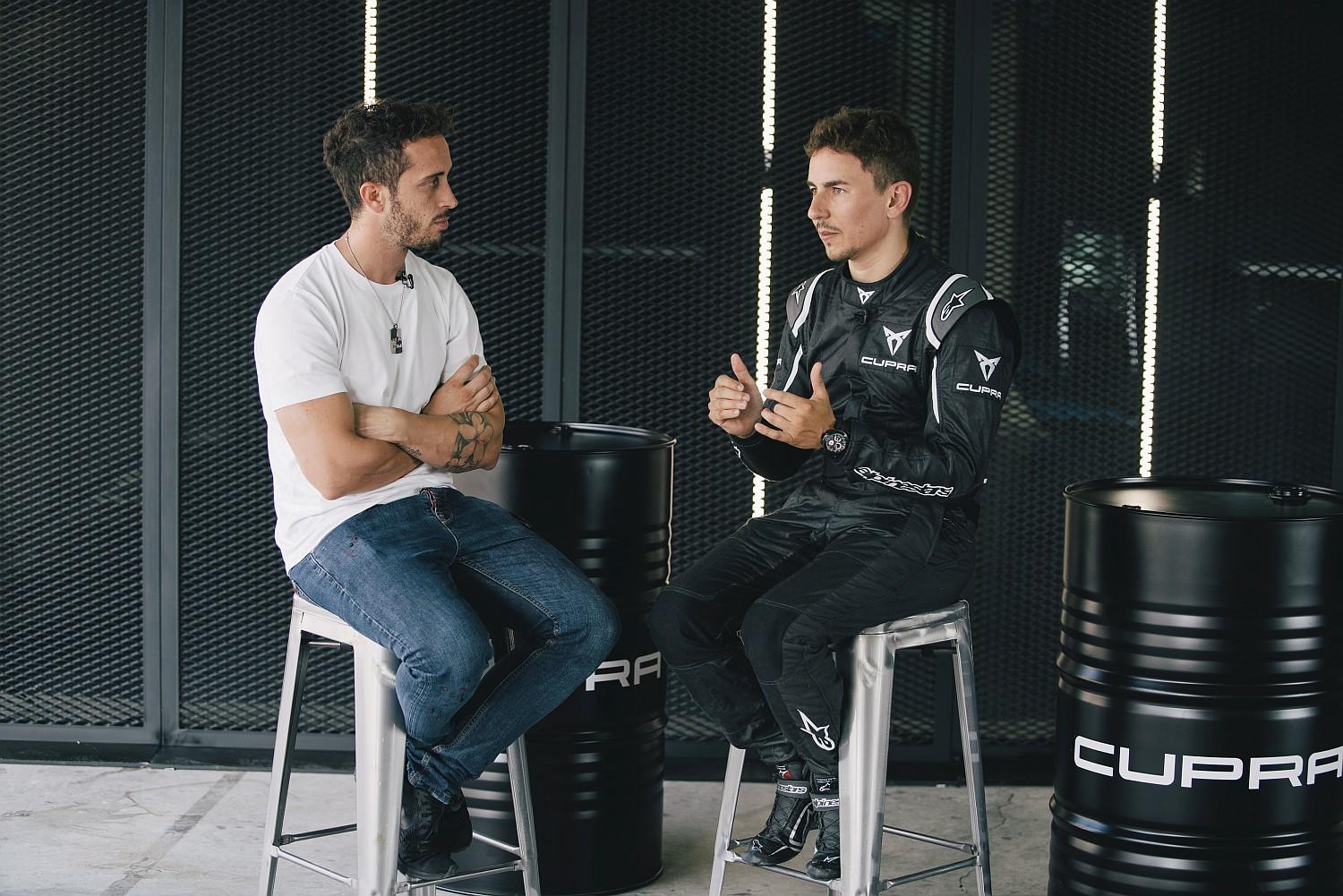 Lorenzo-and-Dovizioso-one-on-one_007_HQ