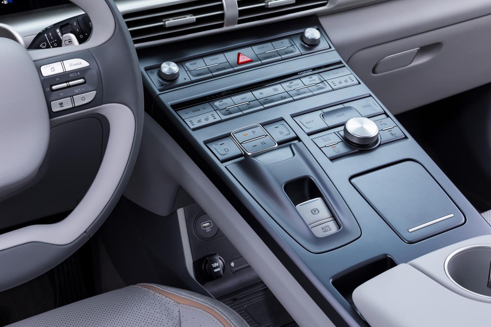 NEXO Interior (17)