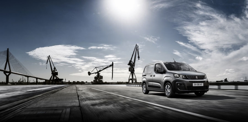 PEUGEOT_PARTNER_1806STYP019-1-960×600
