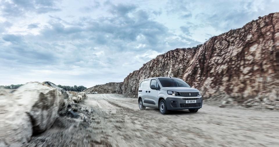 PEUGEOT_PARTNER_1811KL_080-960×600