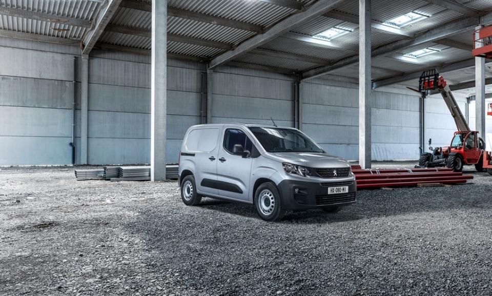 PEUGEOT_PARTNER_1811KL_101-960×600