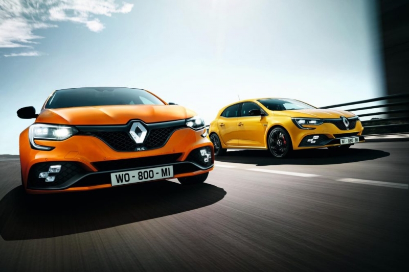 RENAULT